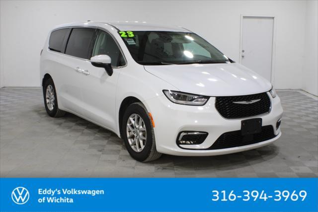 2023 Chrysler Pacifica - $22,998