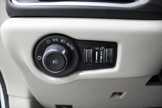 2023 Chrysler Pacifica - $22,998