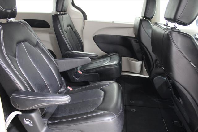 2023 Chrysler Pacifica - $22,998