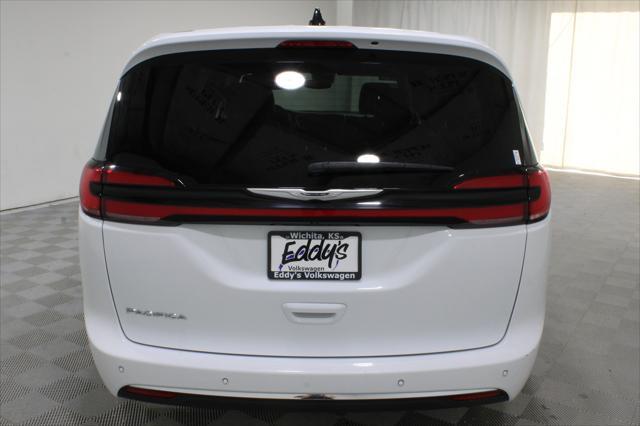 2023 Chrysler Pacifica - $22,998