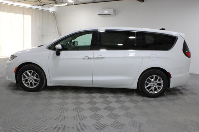 2023 Chrysler Pacifica - $22,998