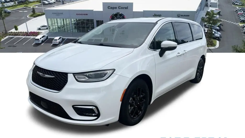 Preowned 2023 Chrysler Pacifica Touring L for Sale