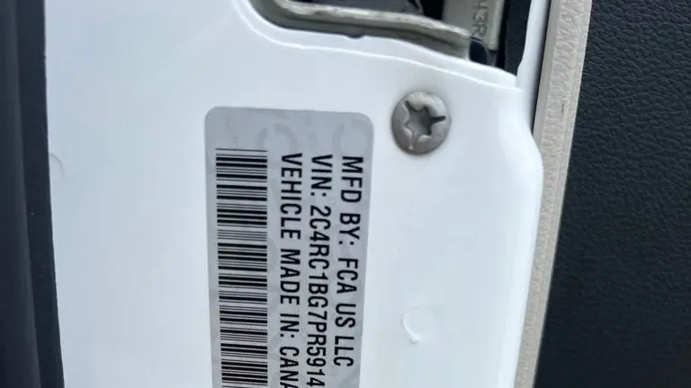 2023 Chrysler Pacifica Touring L