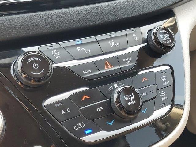 2023 Chrysler Pacifica - $21,500