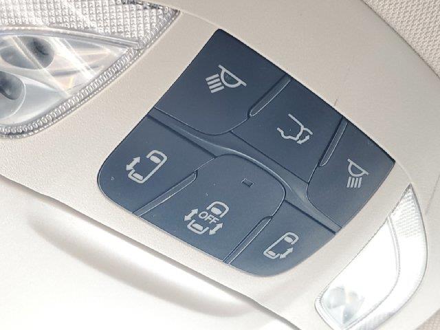 2023 Chrysler Pacifica - $21,500