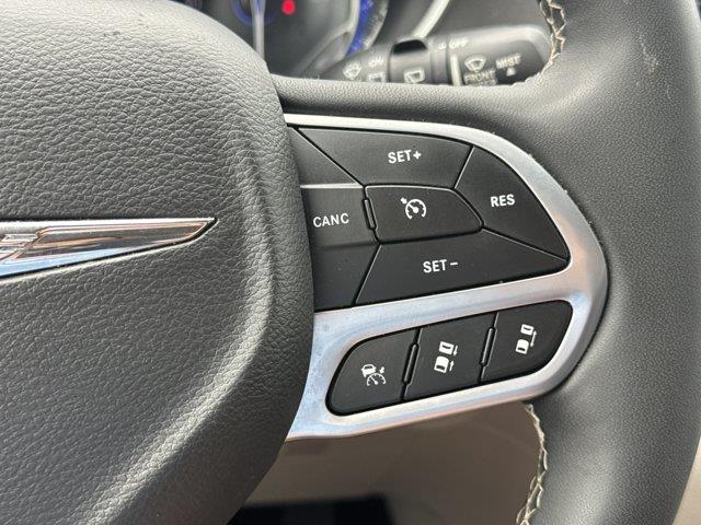 2023 Chrysler Pacifica - $21,991