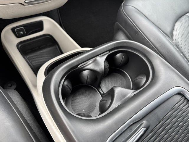 2023 Chrysler Pacifica - $21,991