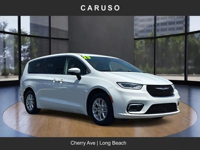 2023 Chrysler Pacifica Touring L 4DR Mini-Van