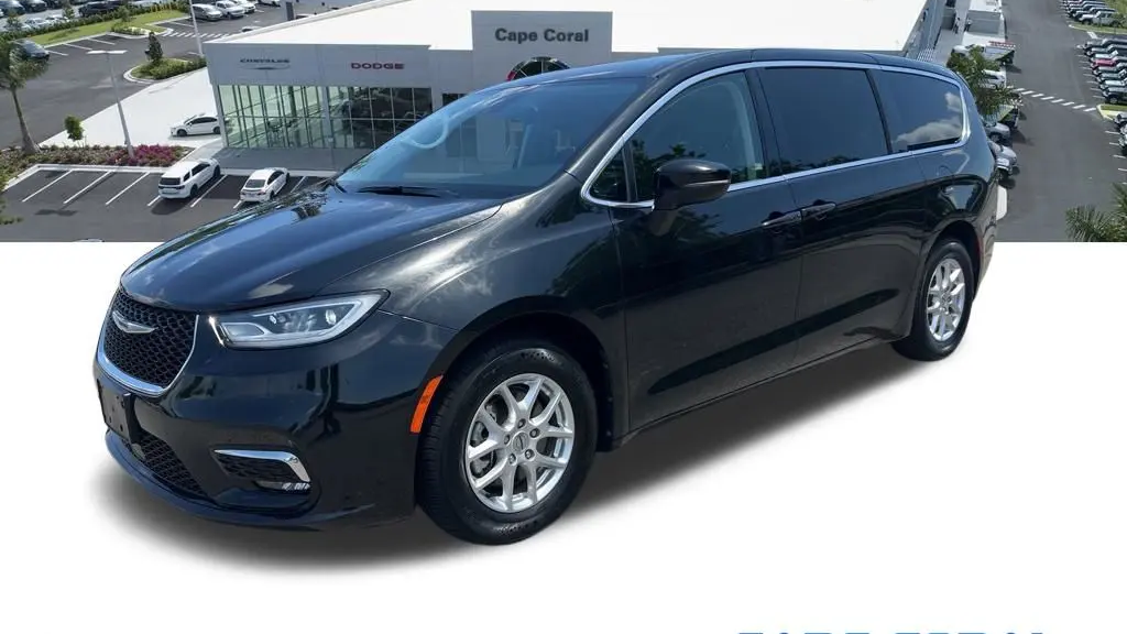 Preowned 2023 Chrysler Pacifica Touring L for Sale