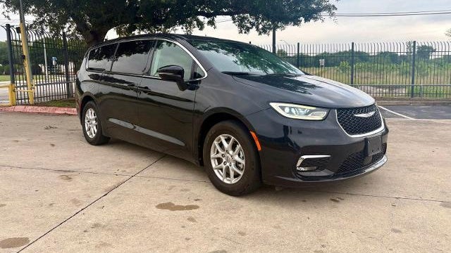 Preowned 2024 Chrysler Pacifica Touring L for Sale