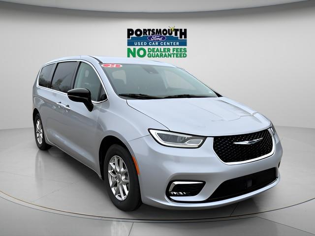 2024 Chrysler Pacifica