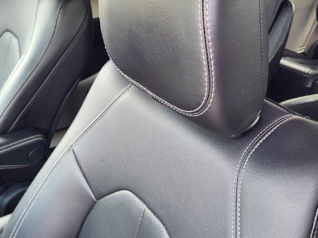 2024 Chrysler Pacifica - $19,595
