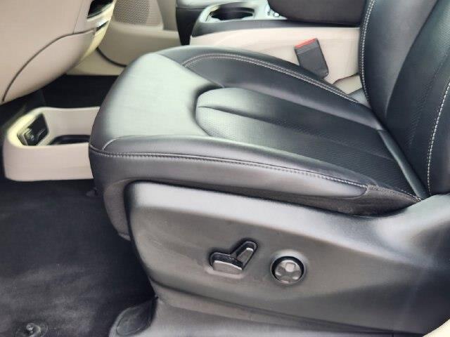 2024 Chrysler Pacifica - $19,595