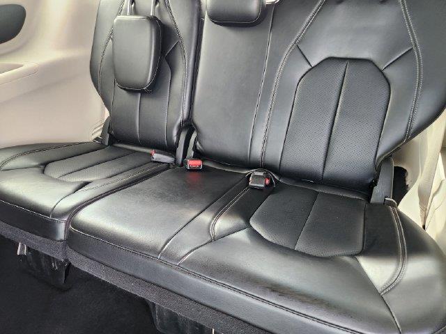 2024 Chrysler Pacifica - $19,595