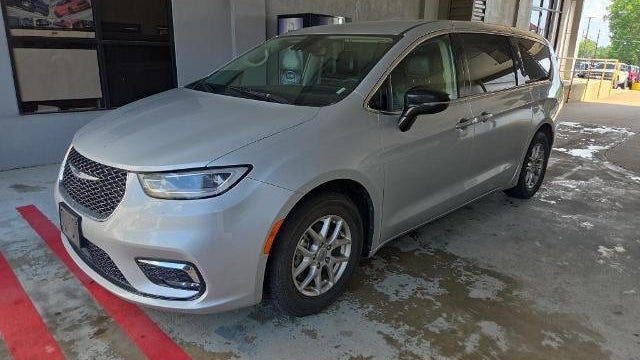 Preowned 2024 Chrysler Pacifica Touring L for Sale