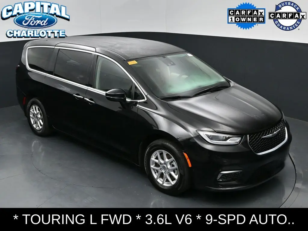 2024 Chrysler Pacifica - $21,898