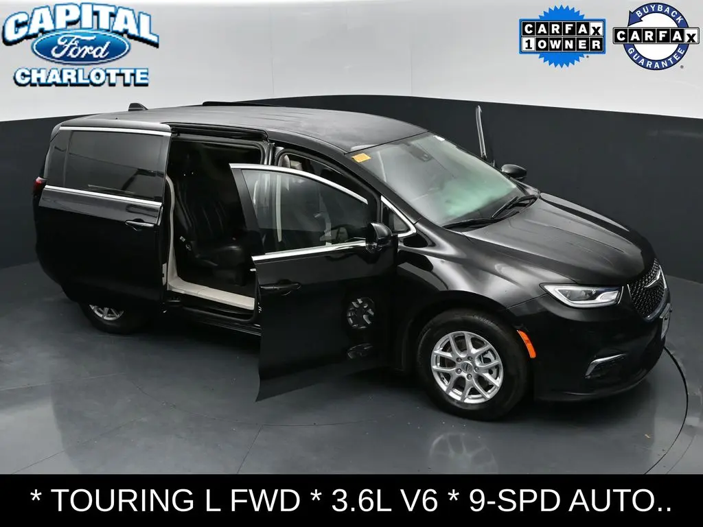 2024 Chrysler Pacifica - $21,898