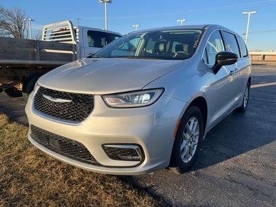 2024 Chrysler Pacifica Touring L 4DR Mini-Van