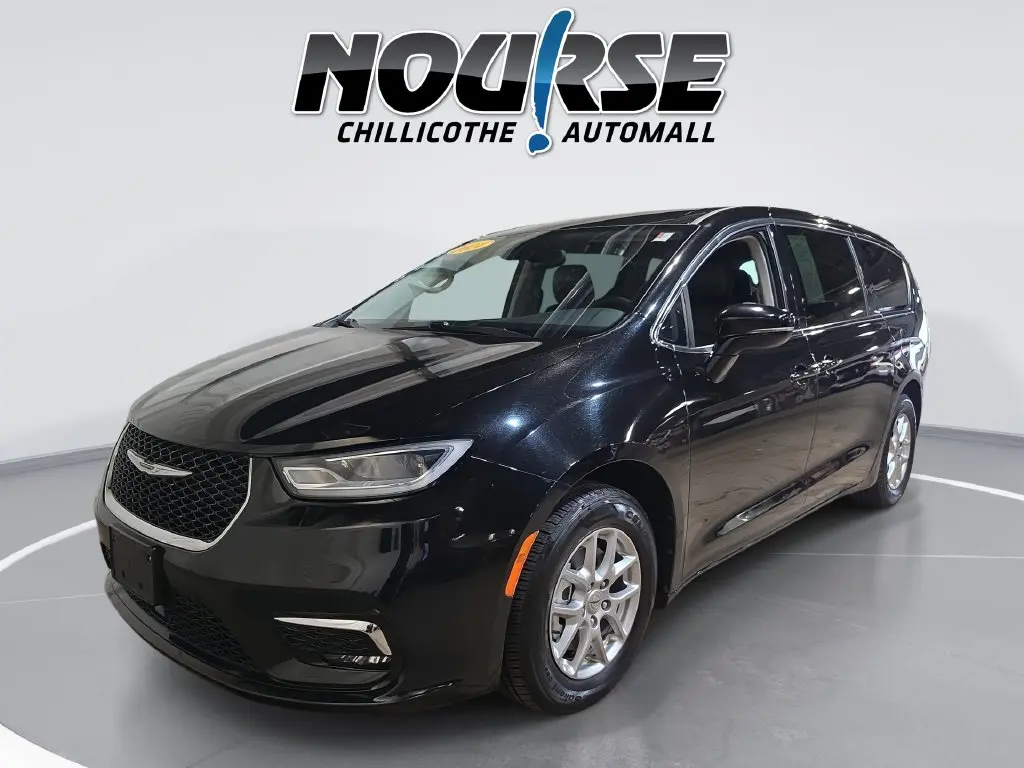 2024 Chrysler Pacifica - $22,132