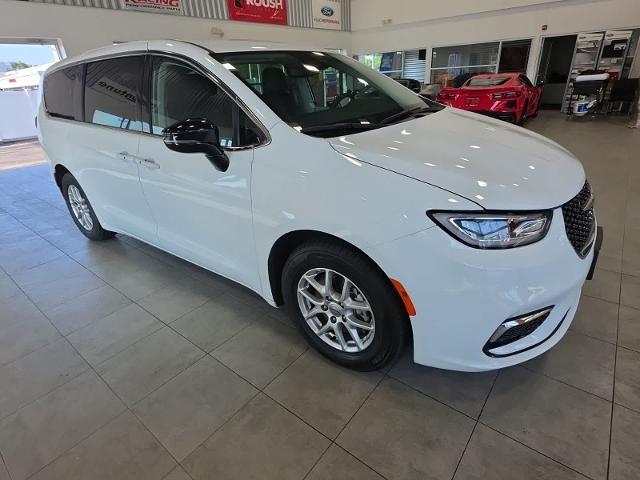 2024 Chrysler Pacifica - $22,874