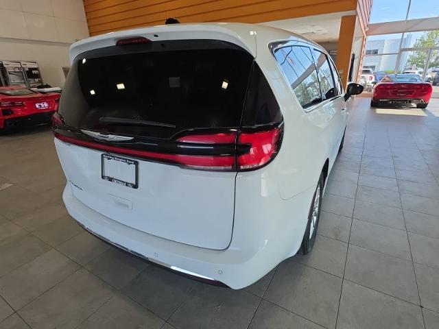 2024 Chrysler Pacifica - $22,874