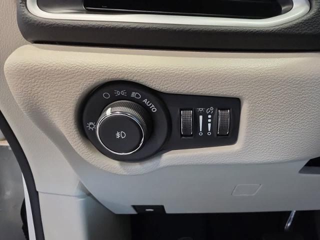 2024 Chrysler Pacifica - $22,874
