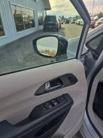 2024 Pacifica Thumbnail 14