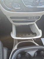 2024 Pacifica Thumbnail 18