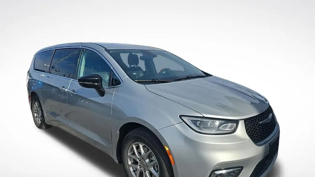 Preowned 2024 Chrysler Pacifica Touring L for Sale