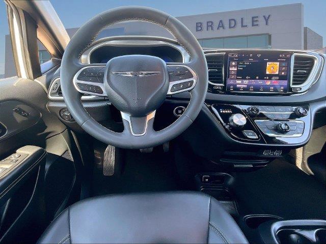 2025 Chrysler Pacifica - $23,160