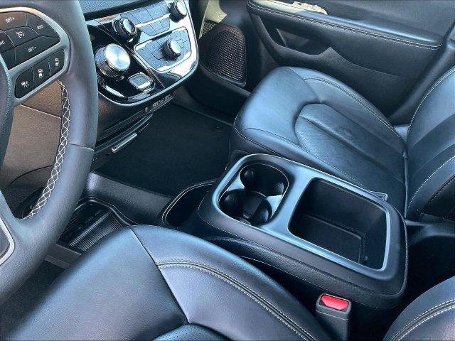 2025 Chrysler Pacifica - $23,160