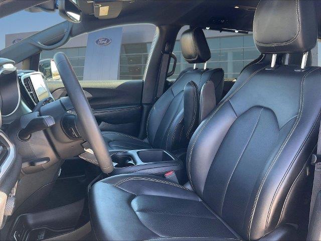 2025 Chrysler Pacifica - $23,160