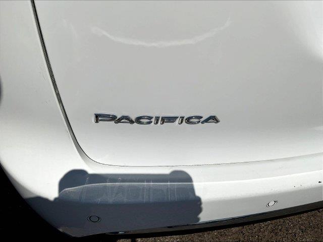 2025 Chrysler Pacifica - $23,160