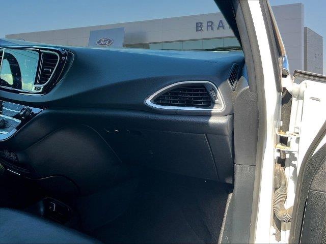 2025 Chrysler Pacifica - $23,160