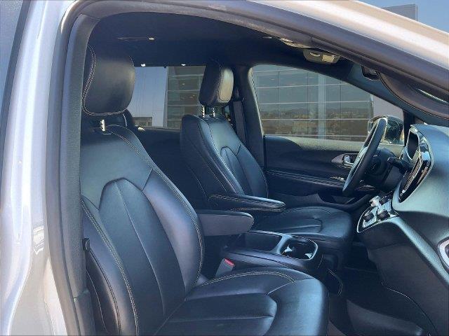 2025 Chrysler Pacifica - $23,160