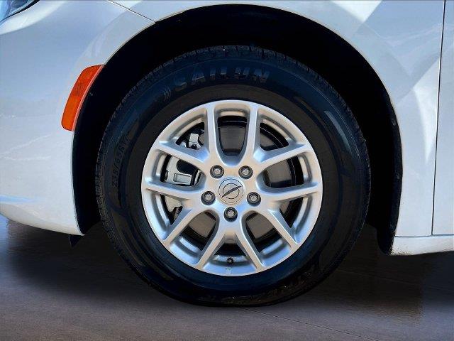 2025 Chrysler Pacifica - $23,160
