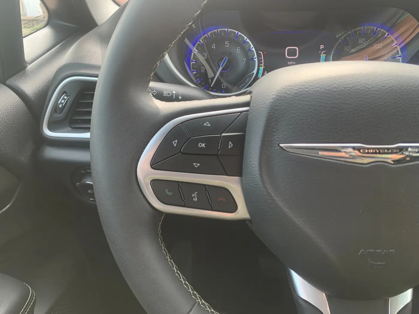 2025 Chrysler Pacifica - $28,775