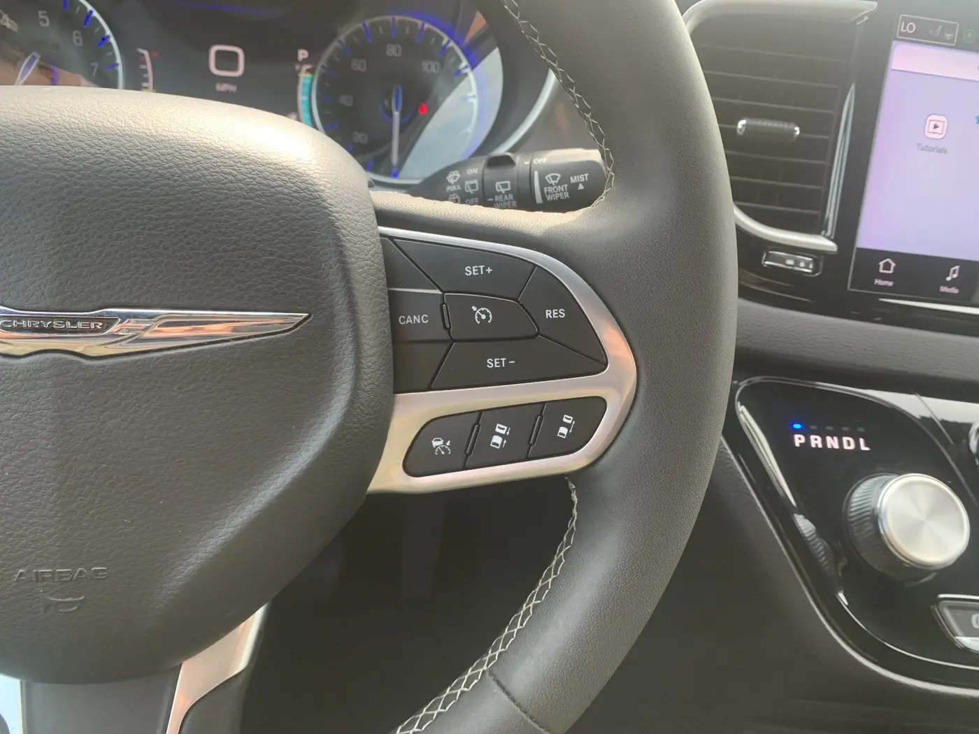 2025 Chrysler Pacifica - $28,775