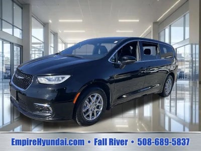 2025 Chrysler Pacifica Select 4DR Mini-Van