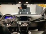 2025 Pacifica Thumbnail 19
