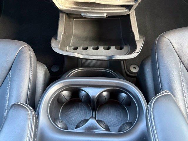 2026 Chrysler Pacifica - $31,000