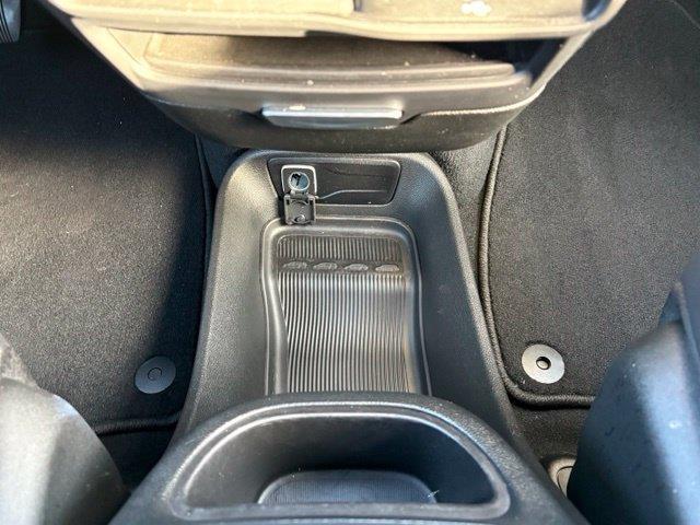 2026 Chrysler Pacifica - $31,000