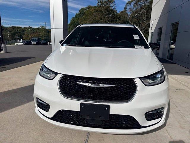 2026 Chrysler Pacifica - $32,297