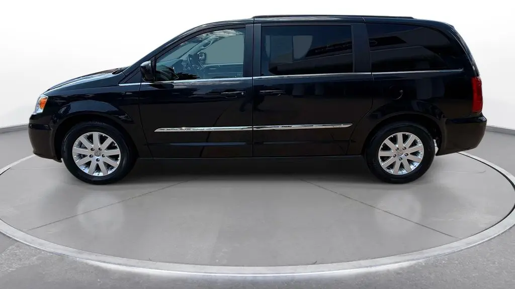2015 Chrysler Town and Country Touring