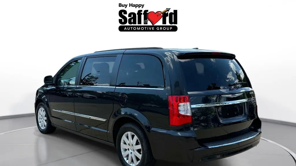 2015 Chrysler Town and Country Touring