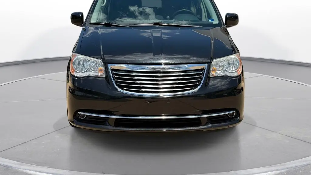 2015 Chrysler Town and Country Touring