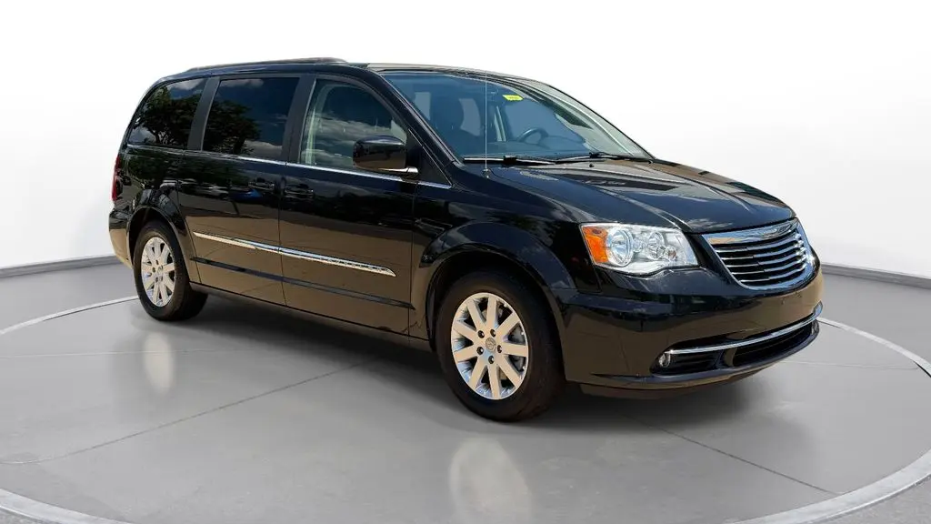 2015 Chrysler Town and Country Touring