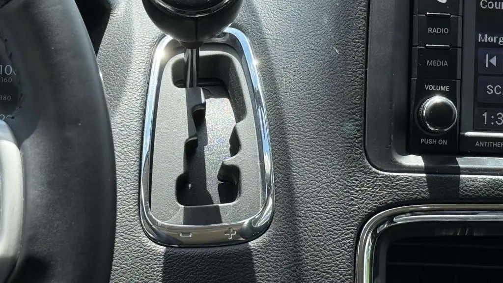 2015 Chrysler Town and Country Touring