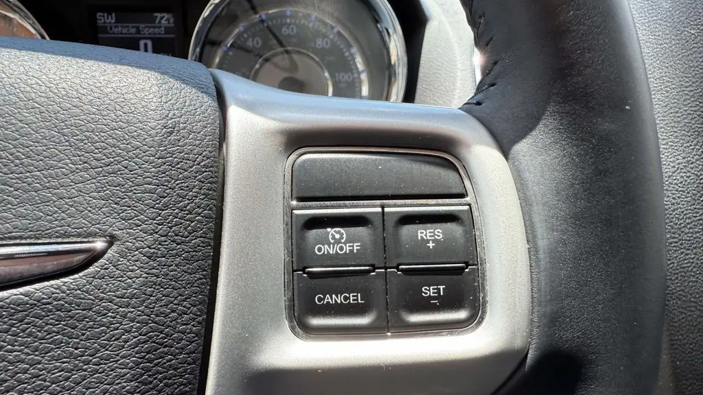 2015 Chrysler Town and Country Touring