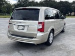 2015 Town and Country Thumbnail 8
